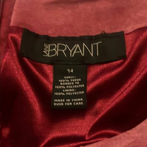 Elegant Pink Suede Women's Skirt - Picture 3 of 3